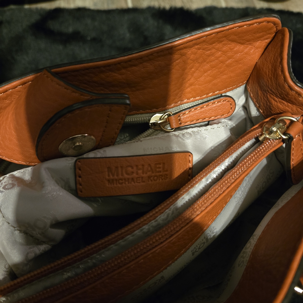 Michael Kors Orange Hamilton Pebbled  Leather Handbag - Picture 7 of 7